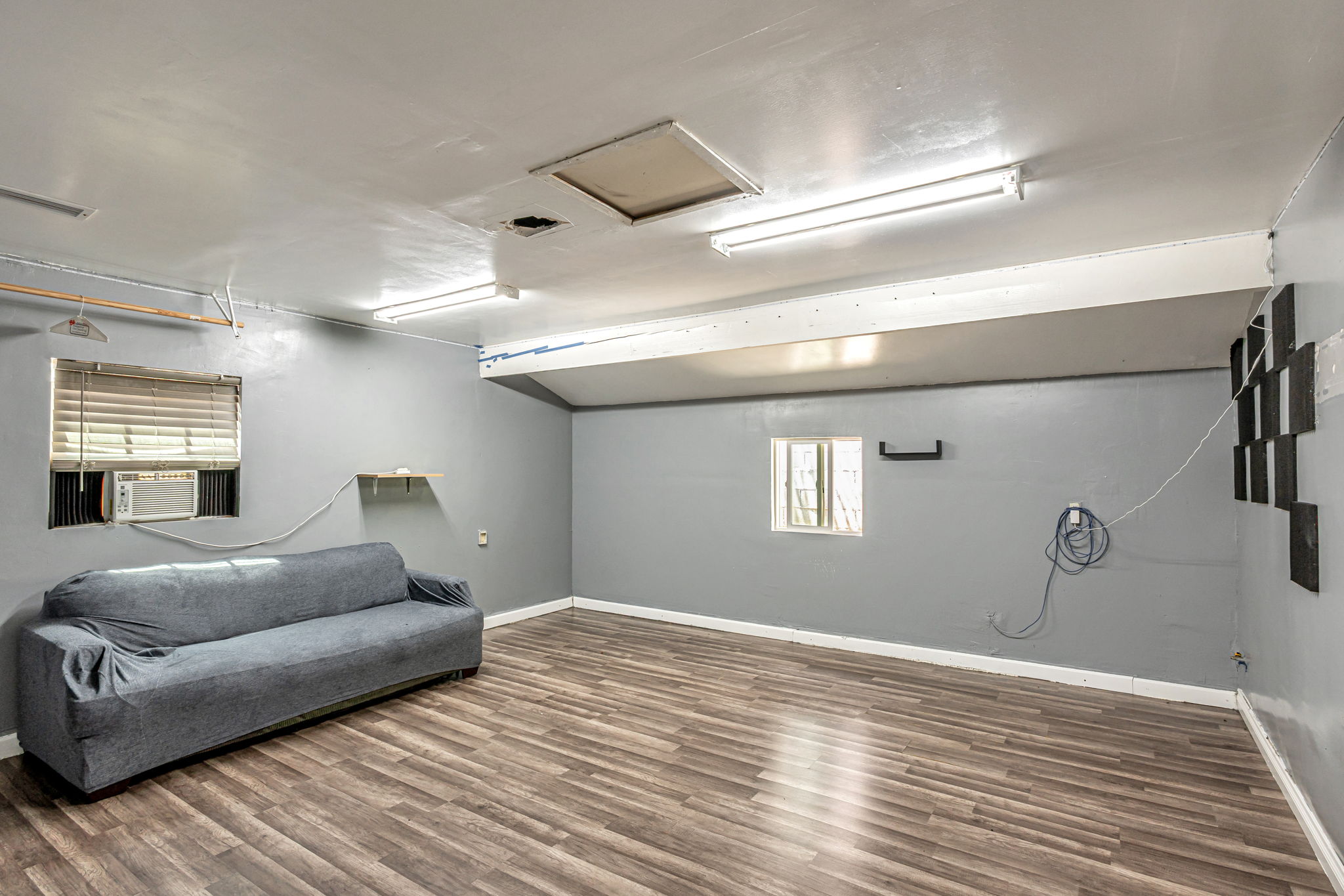 026_7134 Stansbury Ave 