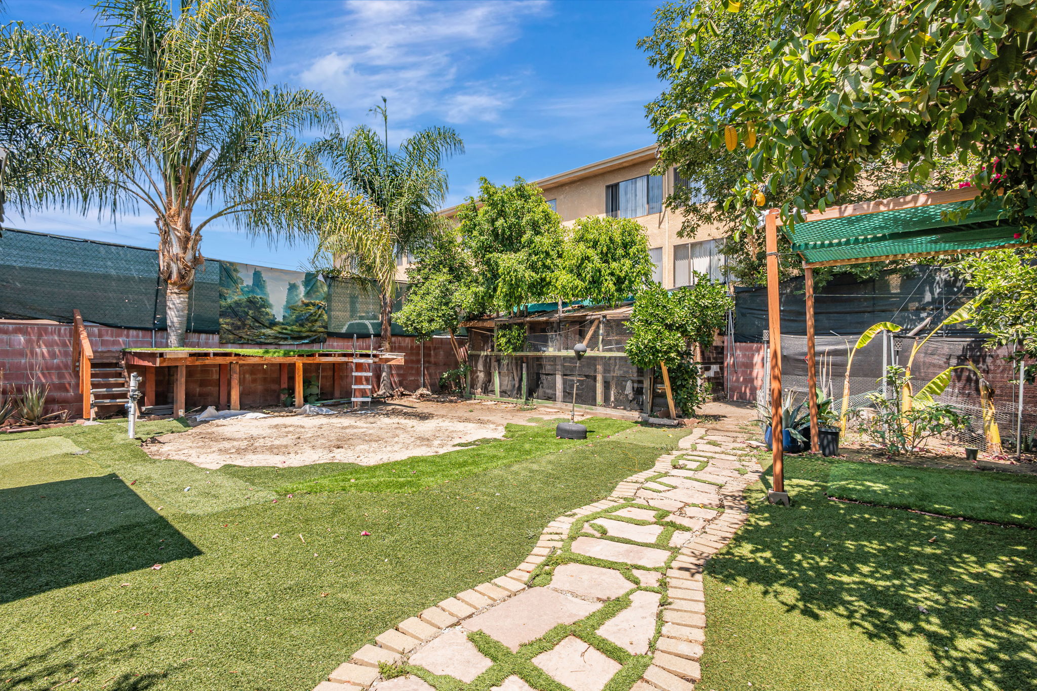 031_7134 Stansbury Ave 