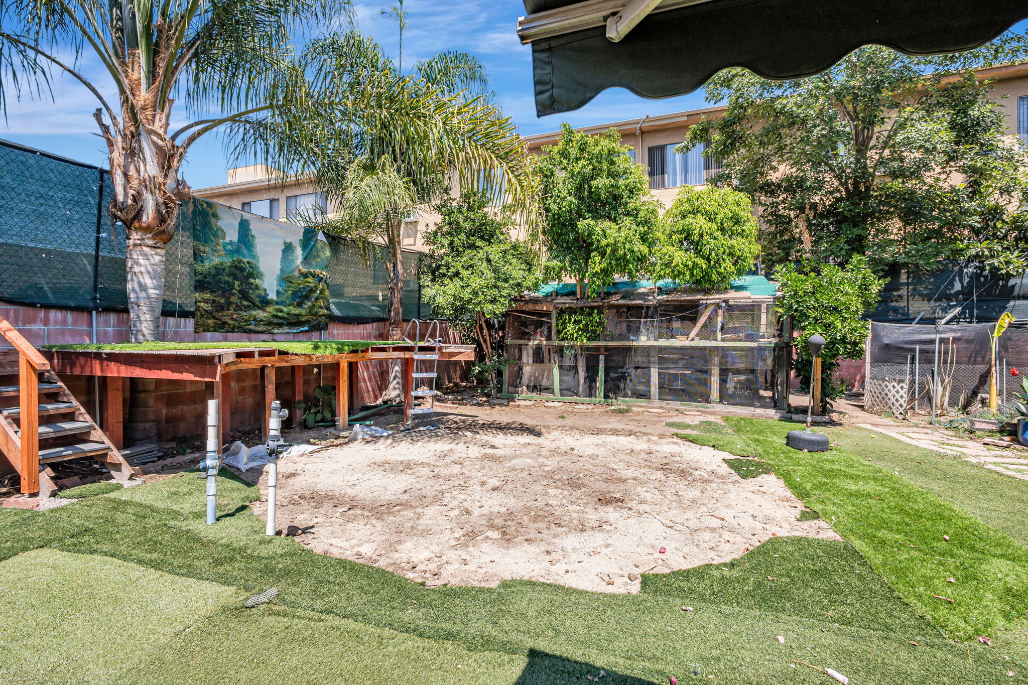 035_7134 Stansbury Ave 