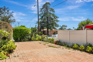 004_7134 Stansbury Ave 