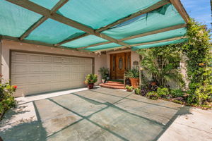 005_7134 Stansbury Ave 