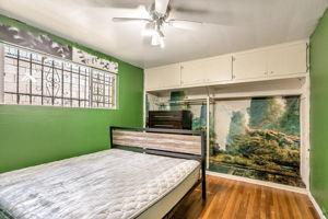 016_7134 Stansbury Ave 