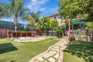 031_7134 Stansbury Ave 