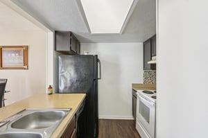 Bay Point Ct-S0512-010.jpg