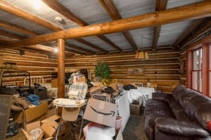 BUNK HOUSE