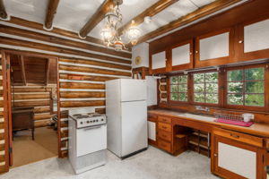 KITCHEN IN CABIN