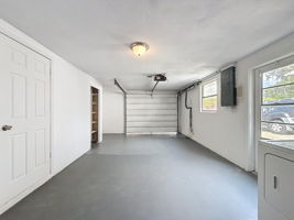  Photo 44