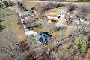 7136 Windy Valley Ln, Pacific, MO 63069, USA Photo 29
