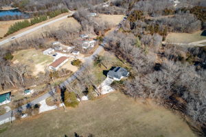 7136 Windy Valley Ln, Pacific, MO 63069, USA Photo 31