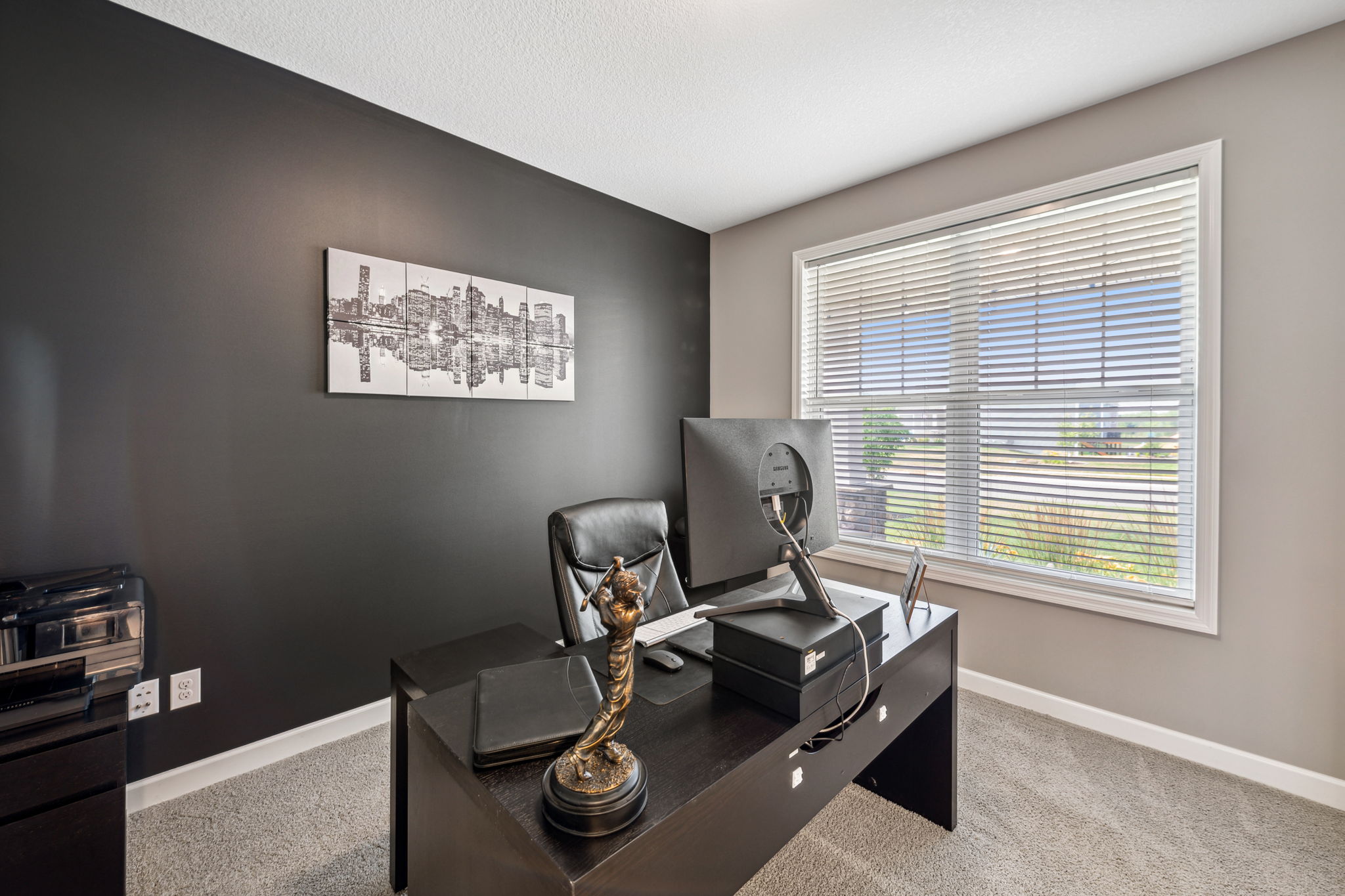 13_Interior