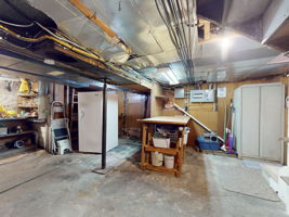  Photo 47