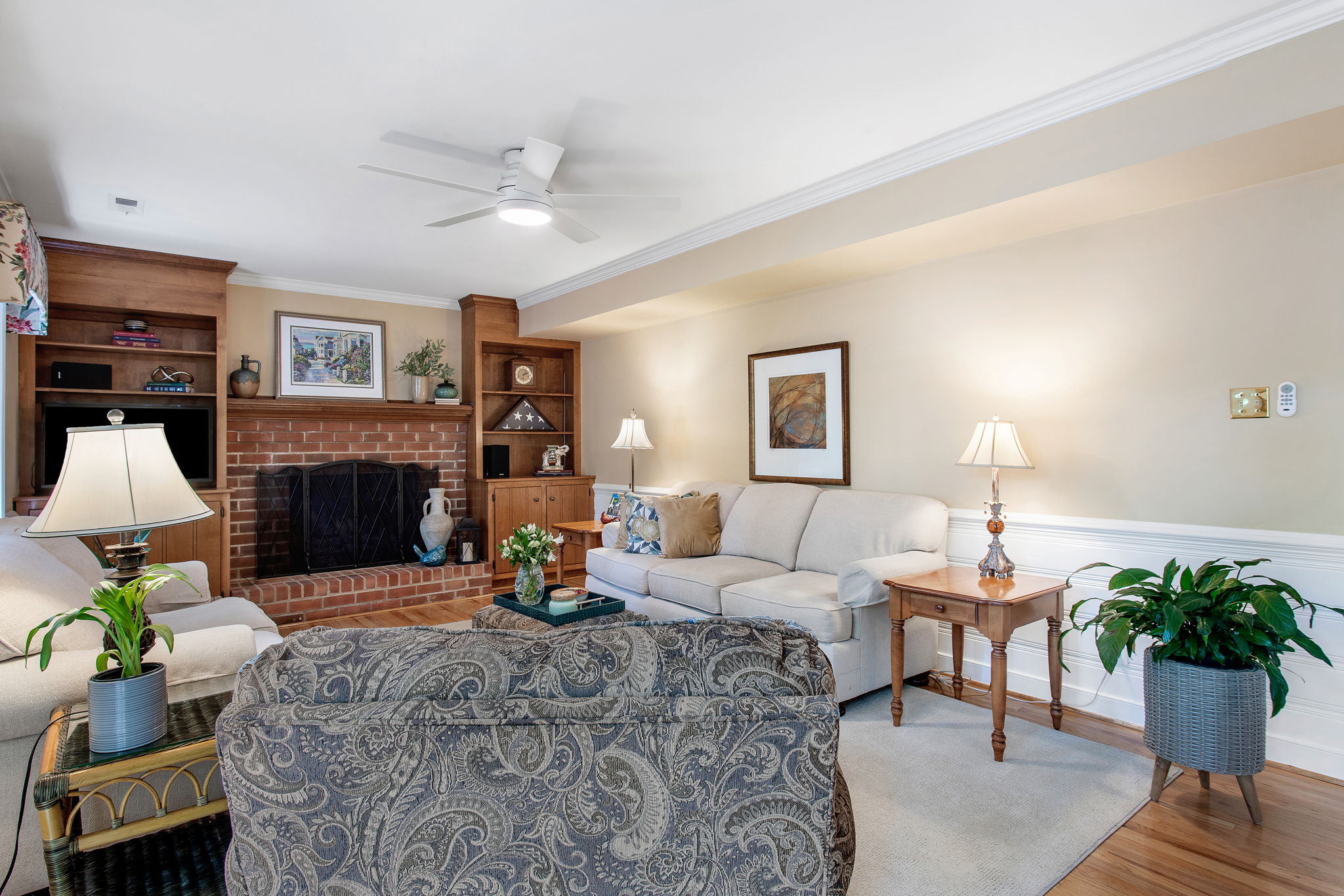 07-Family Room