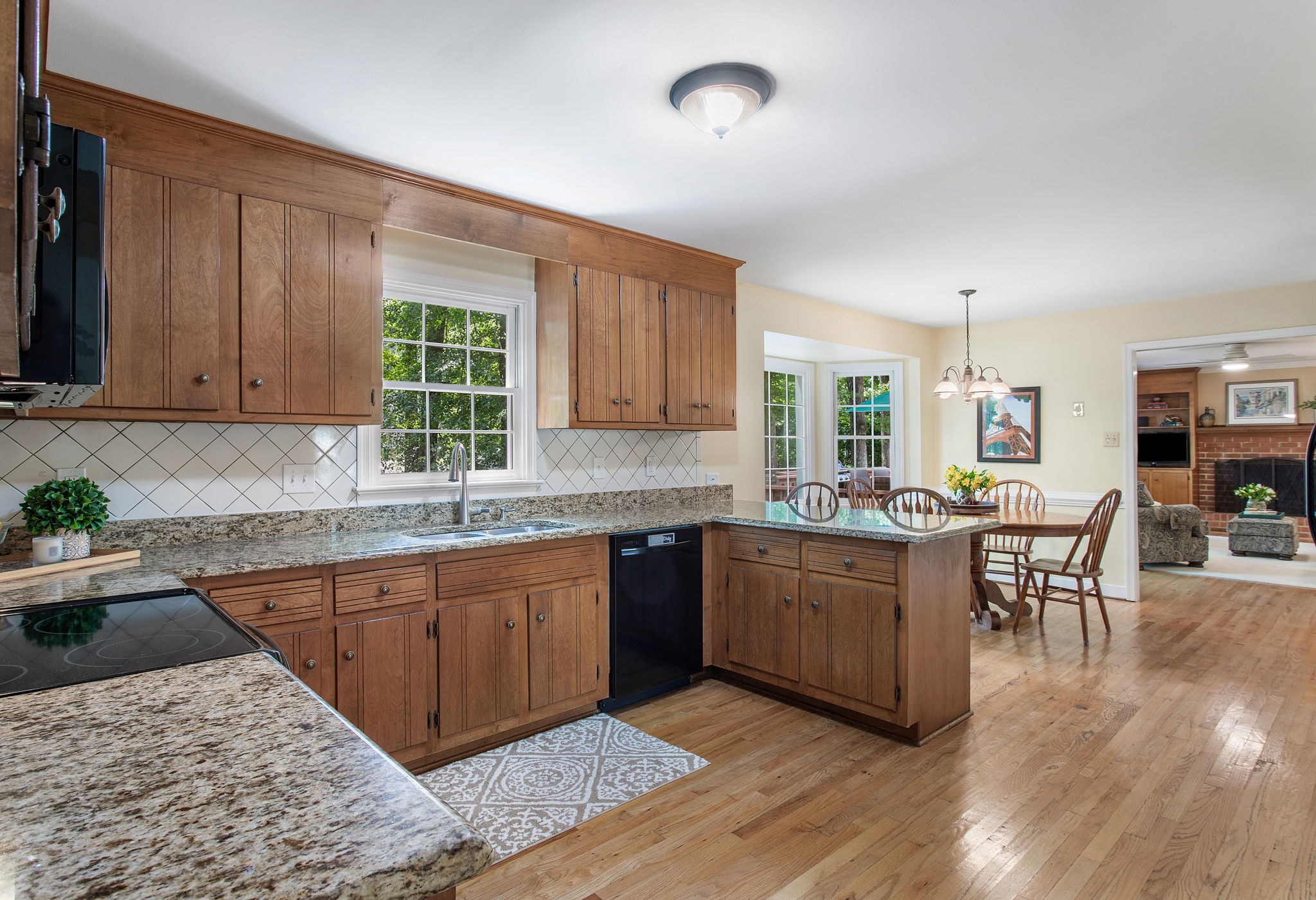 12-Kitchen
