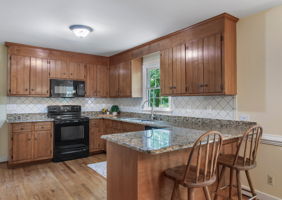 10-Kitchen