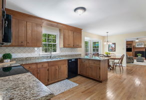 12-Kitchen
