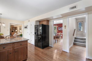 14-Kitchen
