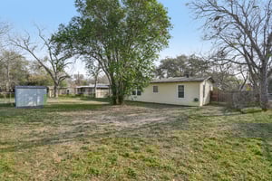 S Milam St-S0103-030.jpg