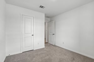 Wolf Crest Blvd-S1310-019.jpg