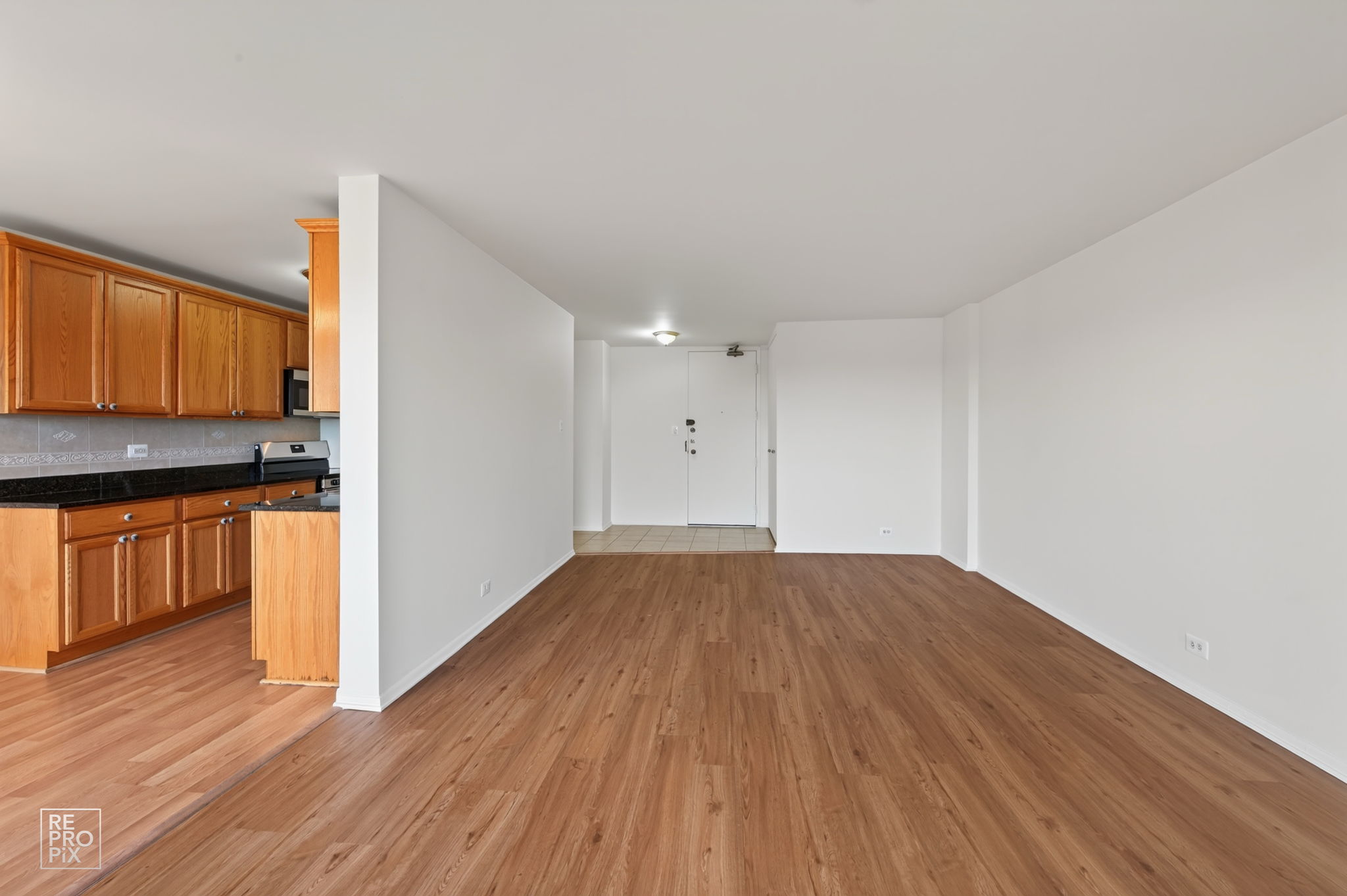 7141 N Kedzie Ave 910, Chicago, IL 60645_005