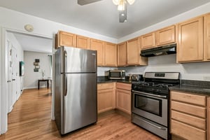 N Washtenaw Ave 2N-S0310-009.jpg
