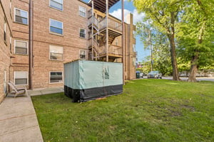 N Washtenaw Ave 2N-S0310-019.jpg