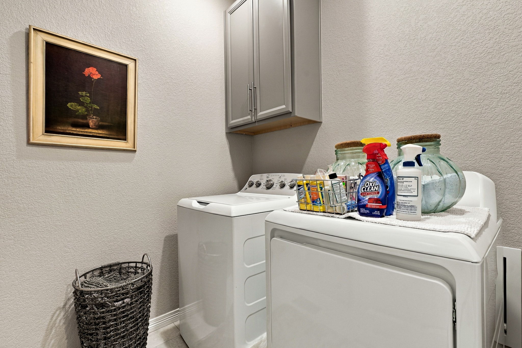  Photo 32