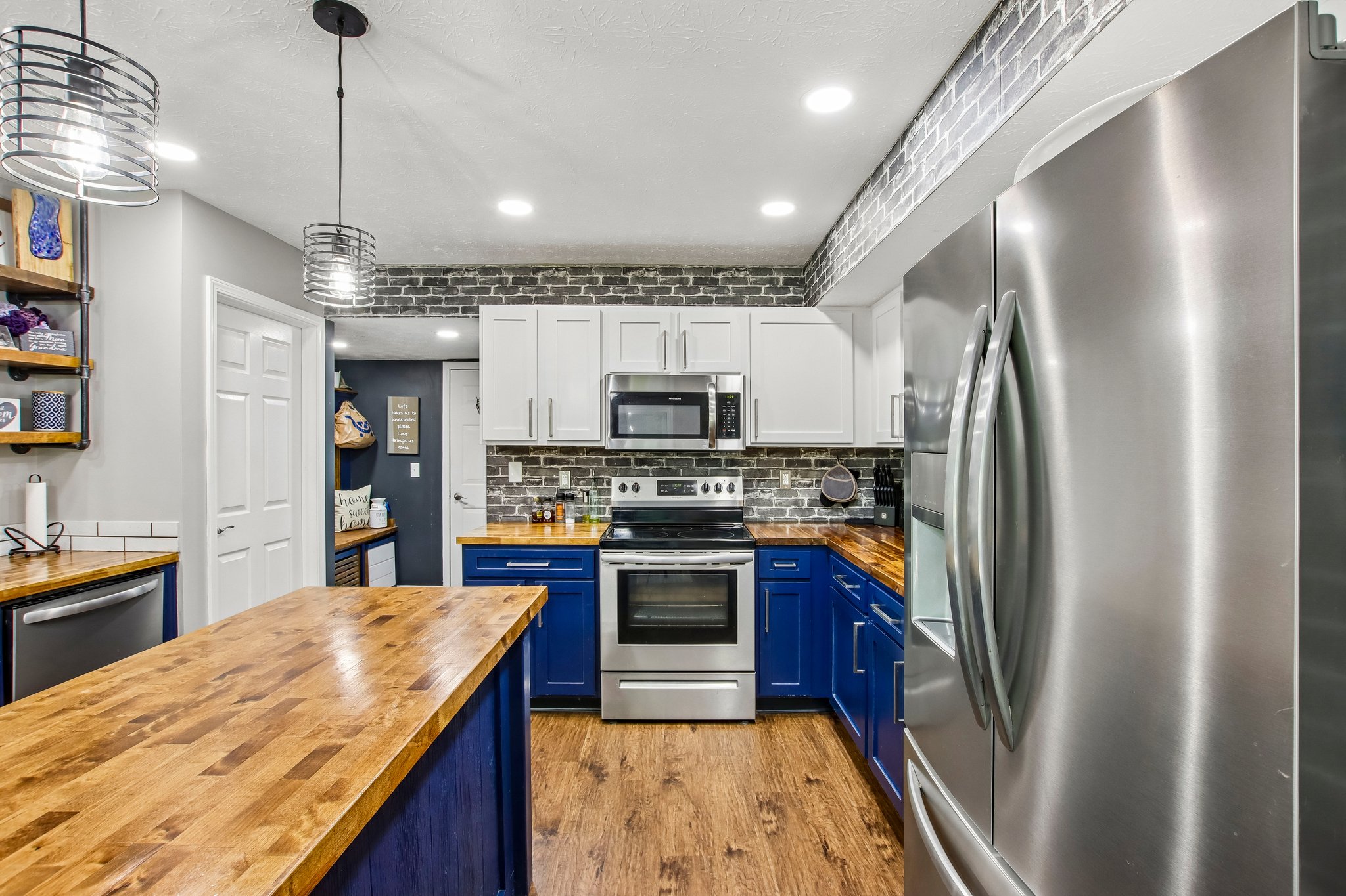 Topp Creek Ct-S0108-015.jpg