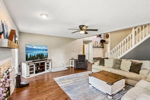 Topp Creek Ct-S0108-011.jpg