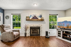 Topp Creek Ct-S0108-012.jpg