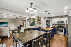 Topp Creek Ct-S0108-013.jpg