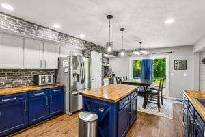Topp Creek Ct-S0108-016.jpg