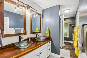 Topp Creek Ct-S0108-020.jpg