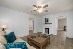 715 Circle Dr-9