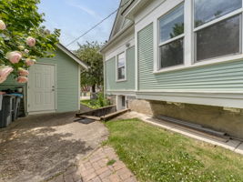  Photo 47