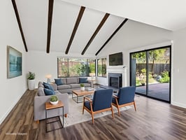 DSC03518 virtually staged.jpeg