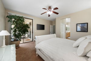 Primary Bedroom (2)