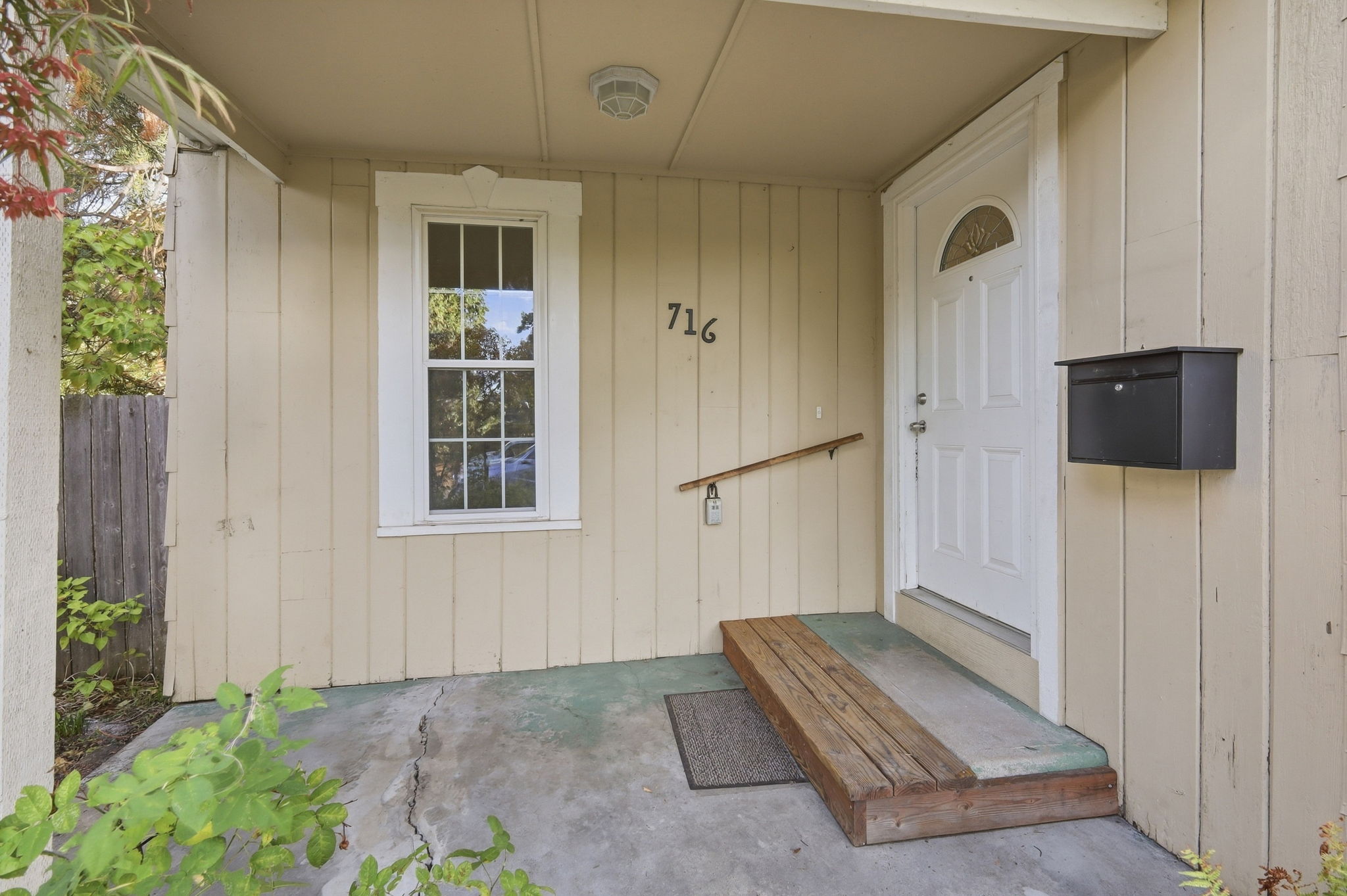  Photo 6