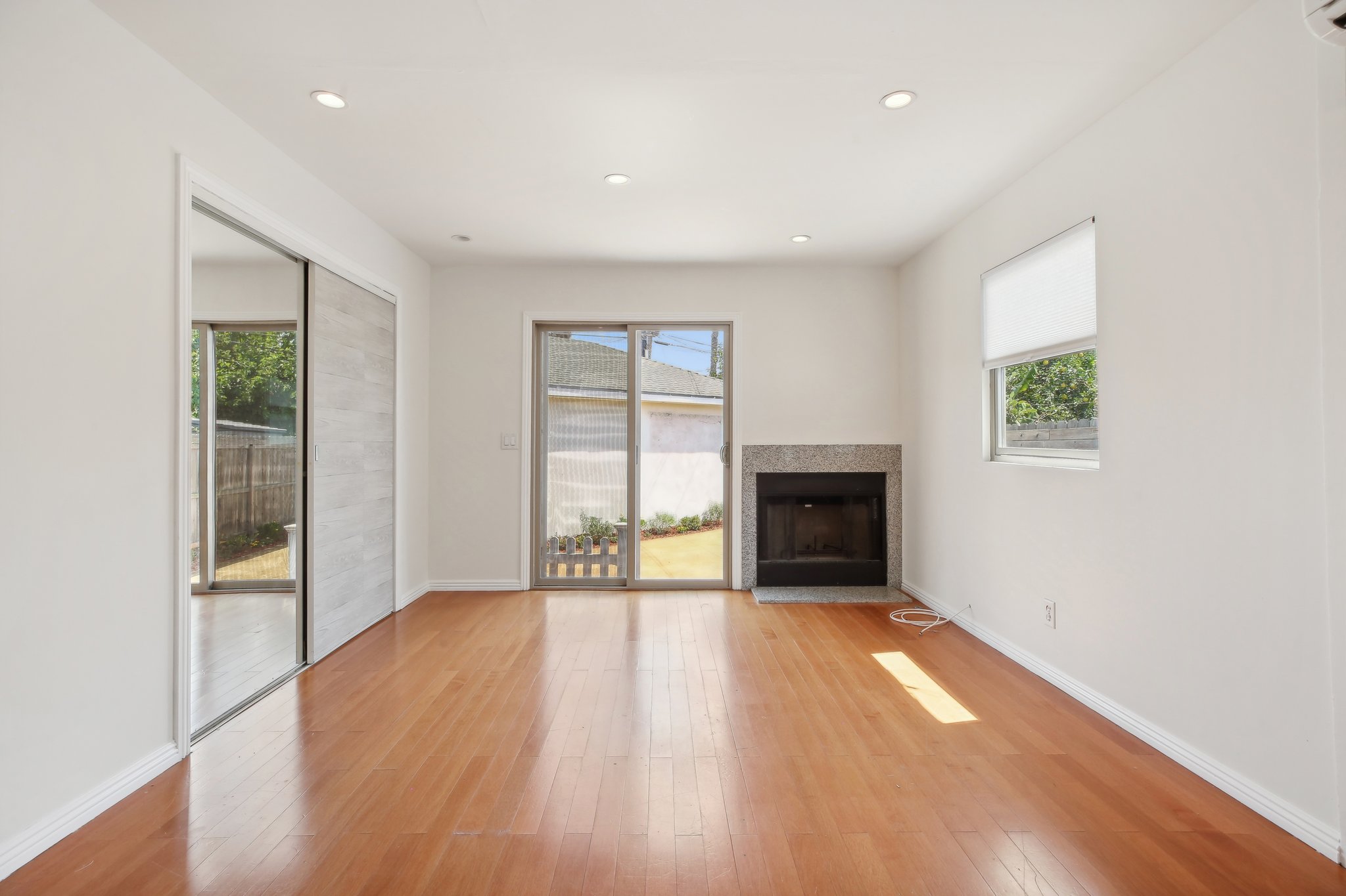 Pacific Ln-007.jpg
