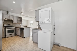 Pacific Ln-012.jpg