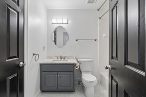  Photo 52