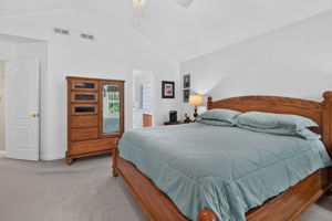  Photo 52