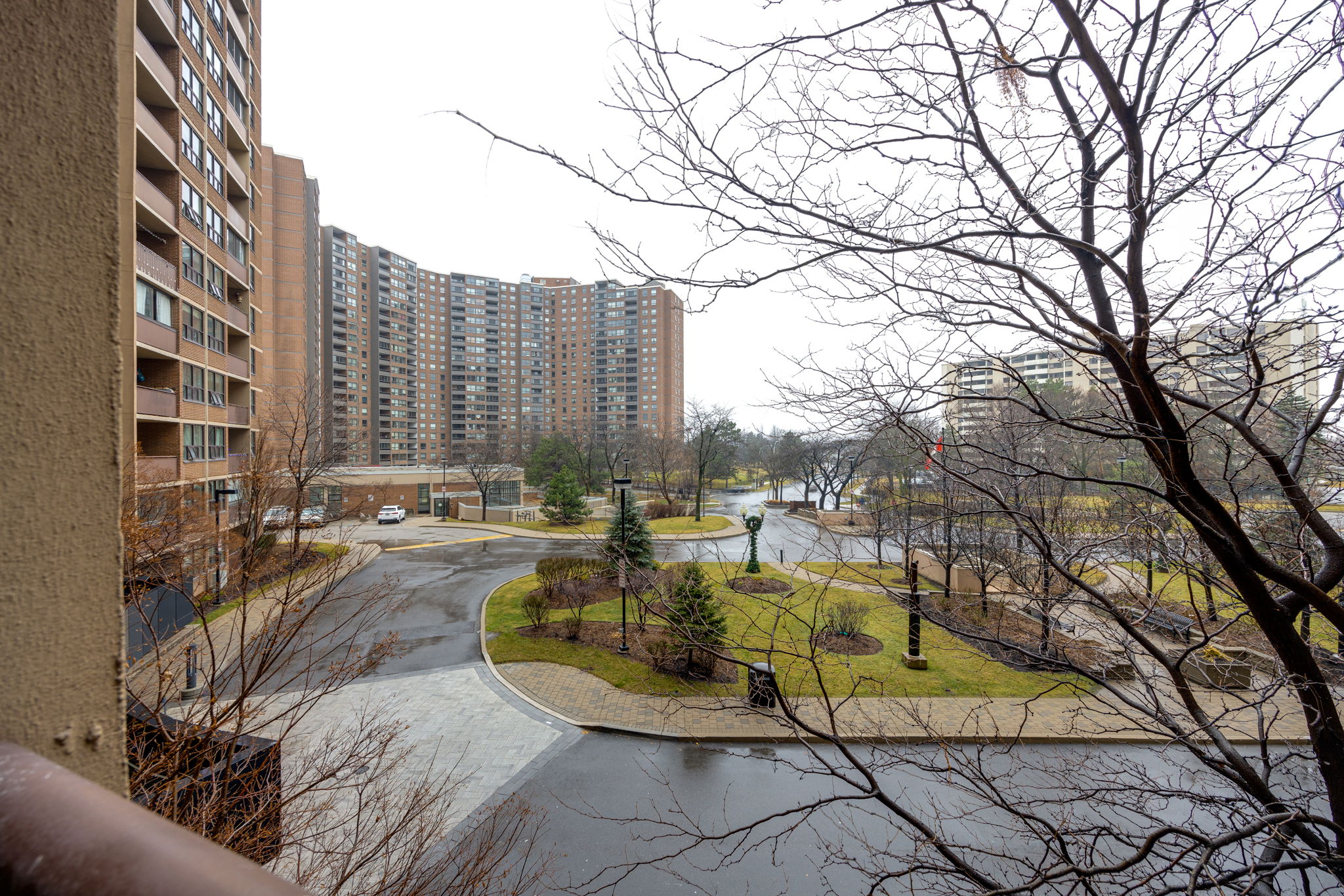 Toronto property showcase — delivered property photograph 45