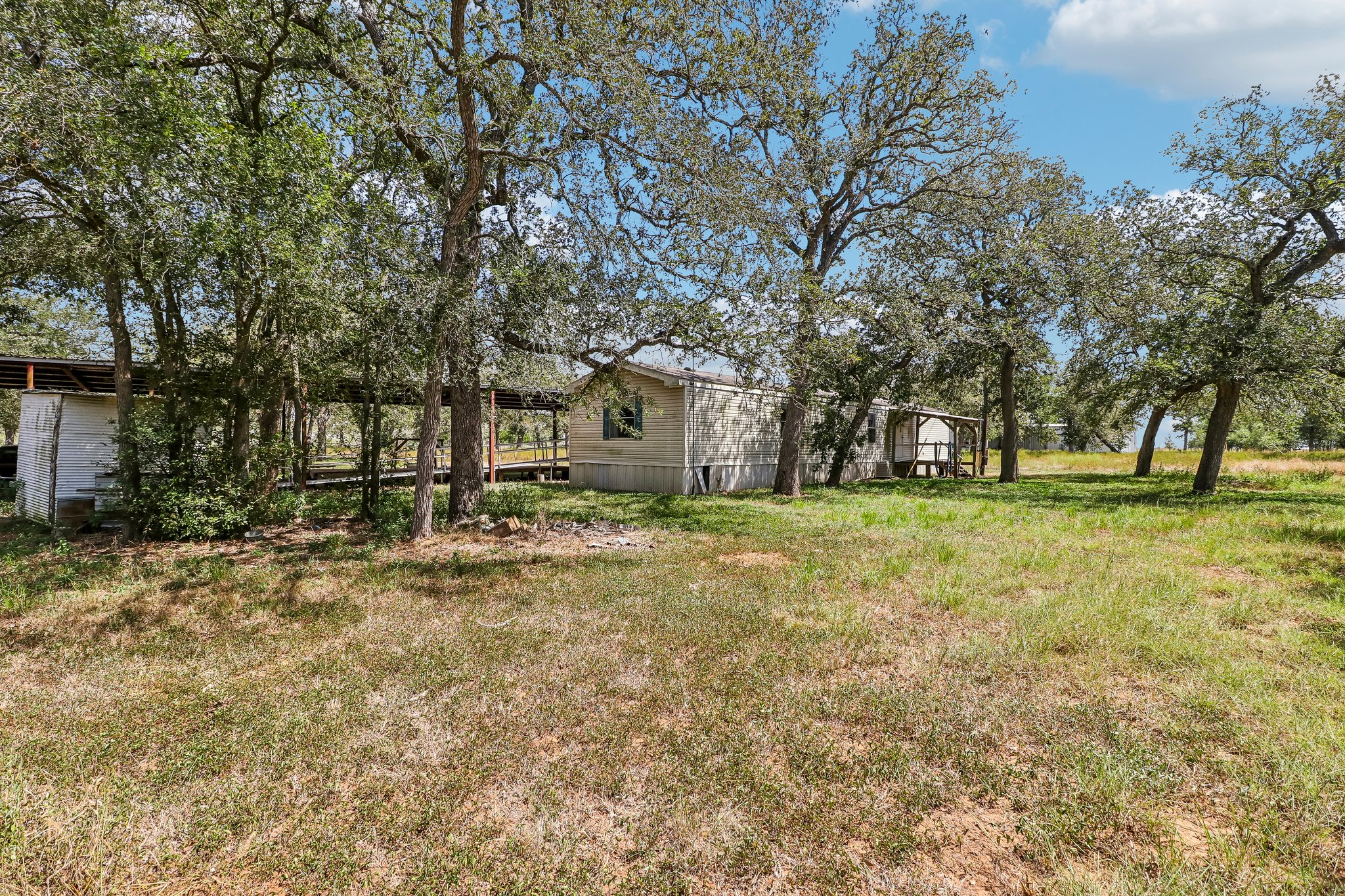 W County Rd 109-S0109-042.jpg
