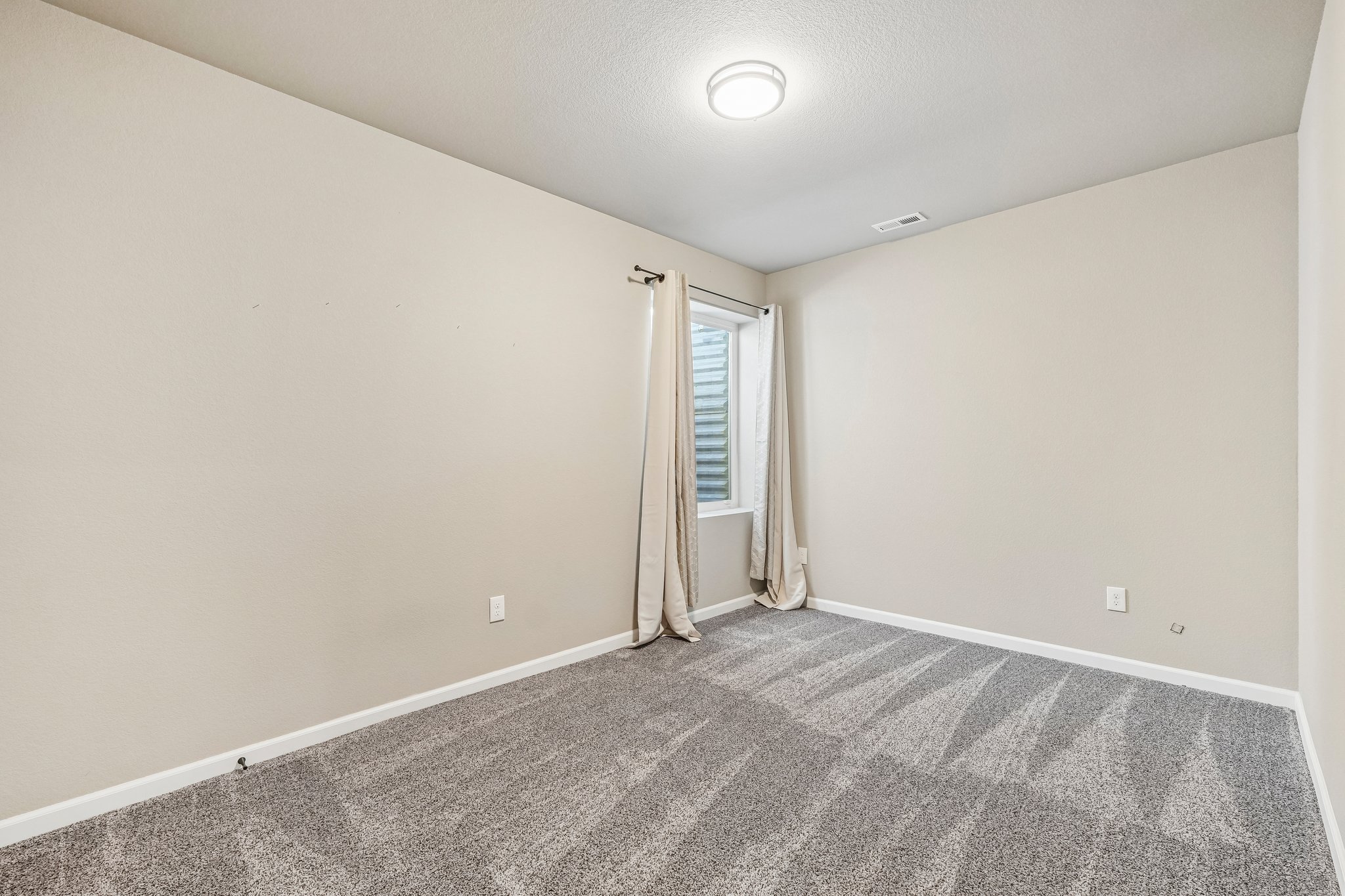Sedgerock Ln-S1909-021.jpg