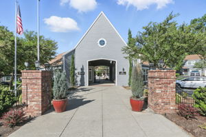  Photo 39