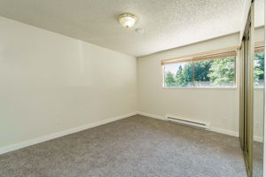  Photo 35