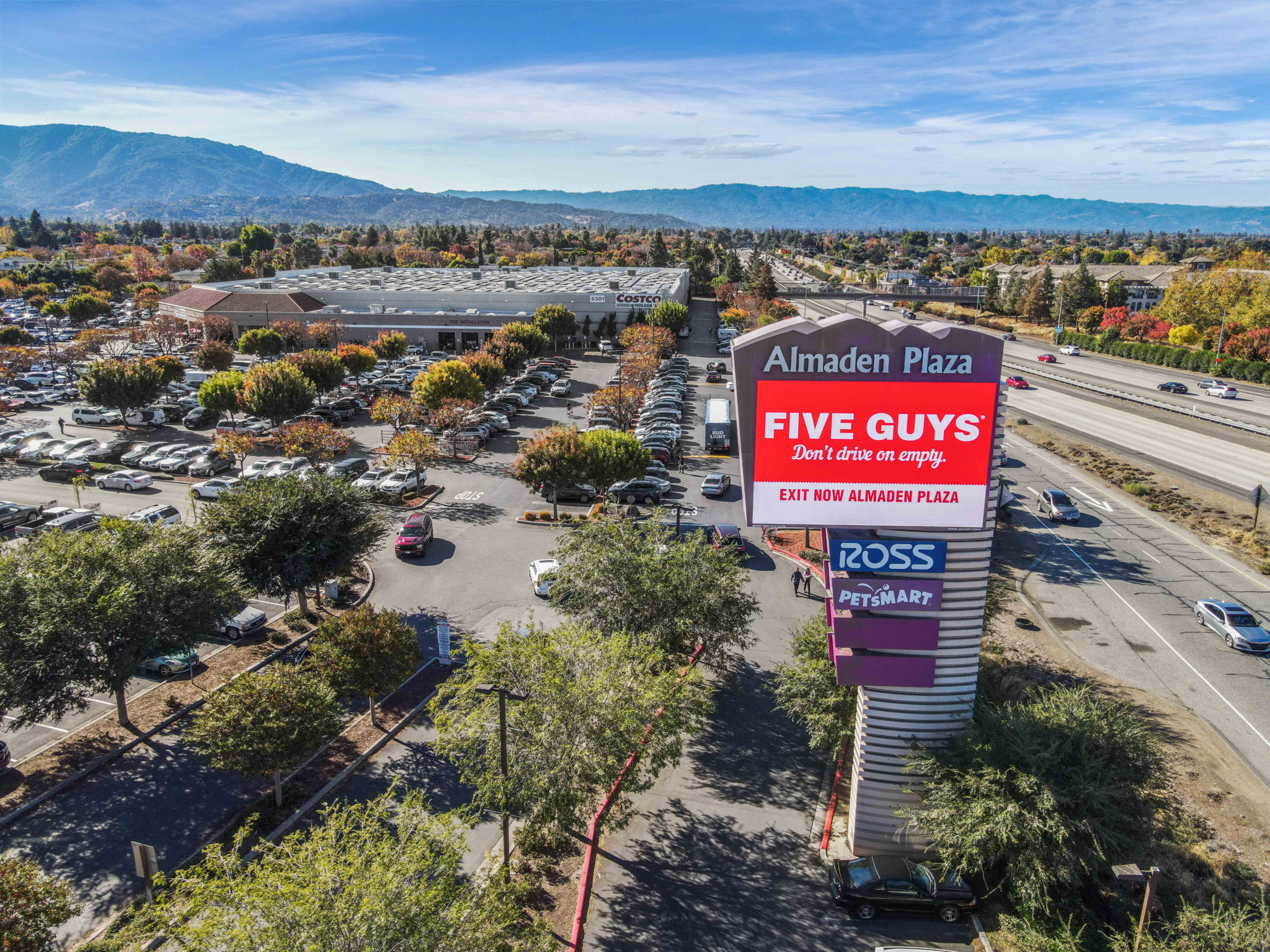 Almaden Plaza