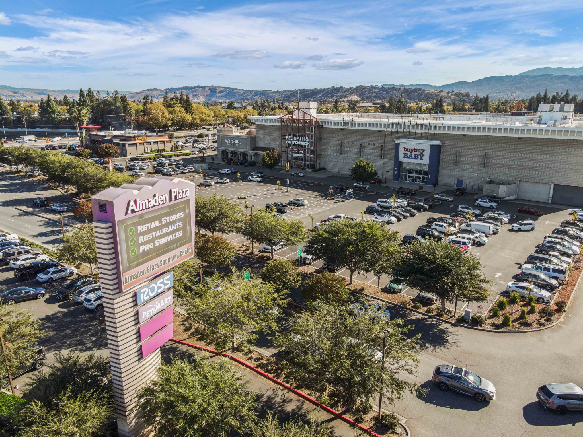 Almaden Plaza