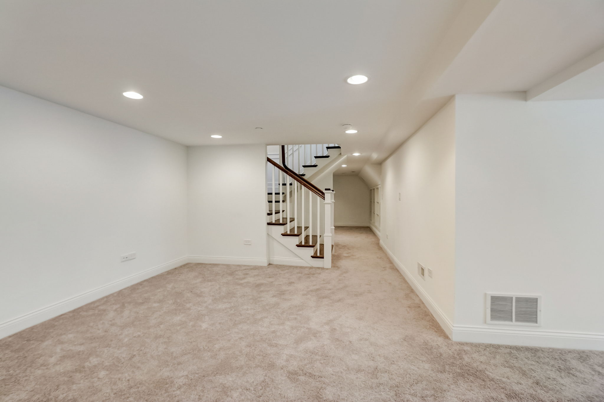 Bryant Ave-047