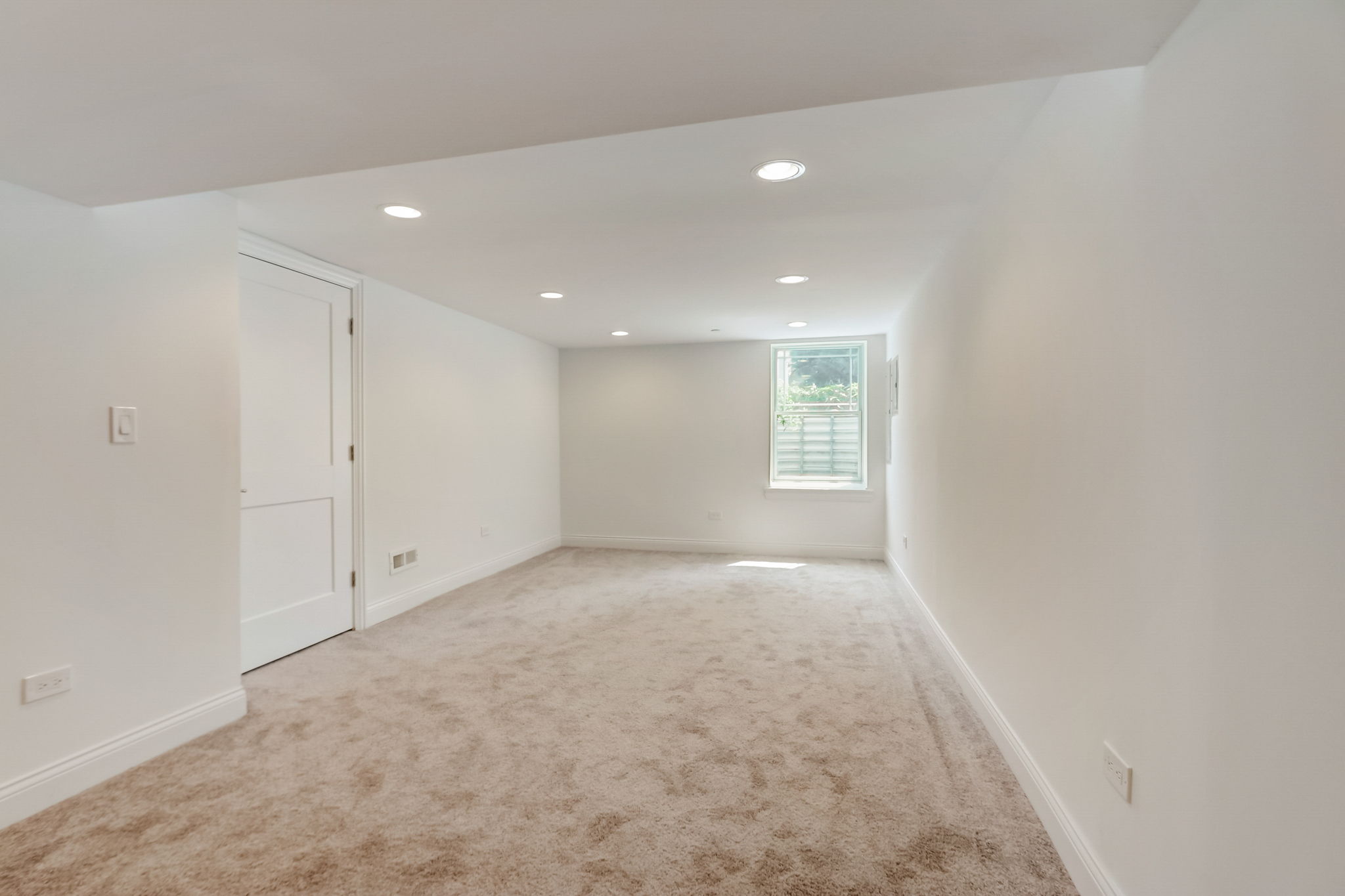 Bryant Ave-046